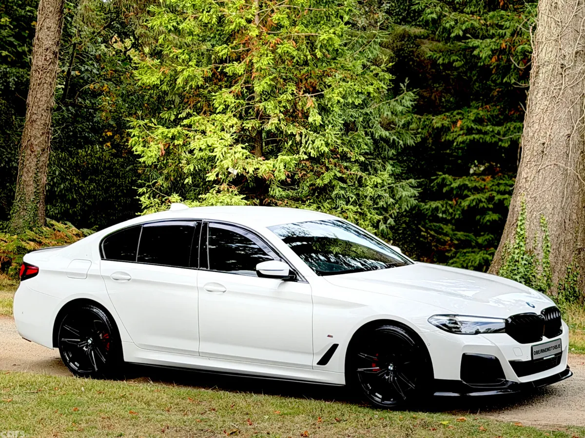 BMW 5-Series Saloon, Diesel, 2022, White