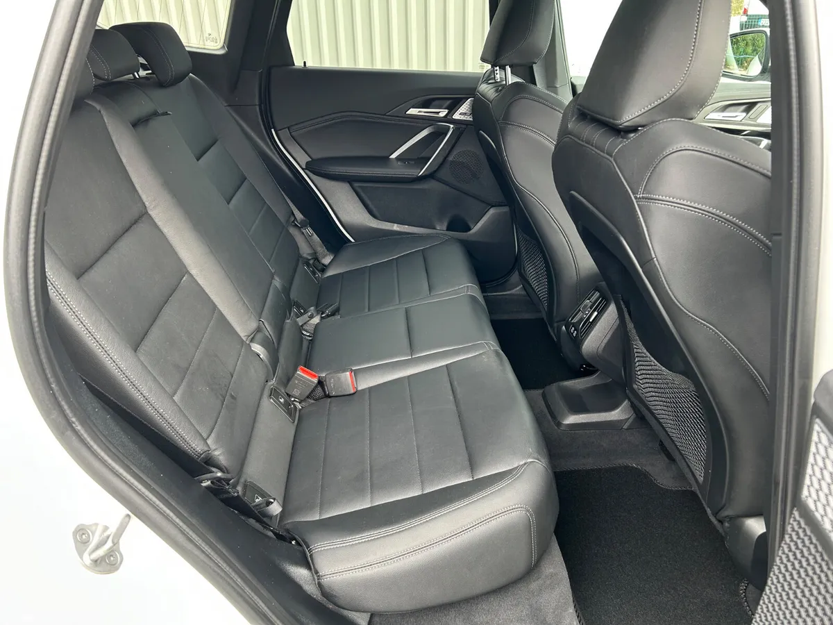BMW X1 SUV, Petrol Hybrid, 2023, White
