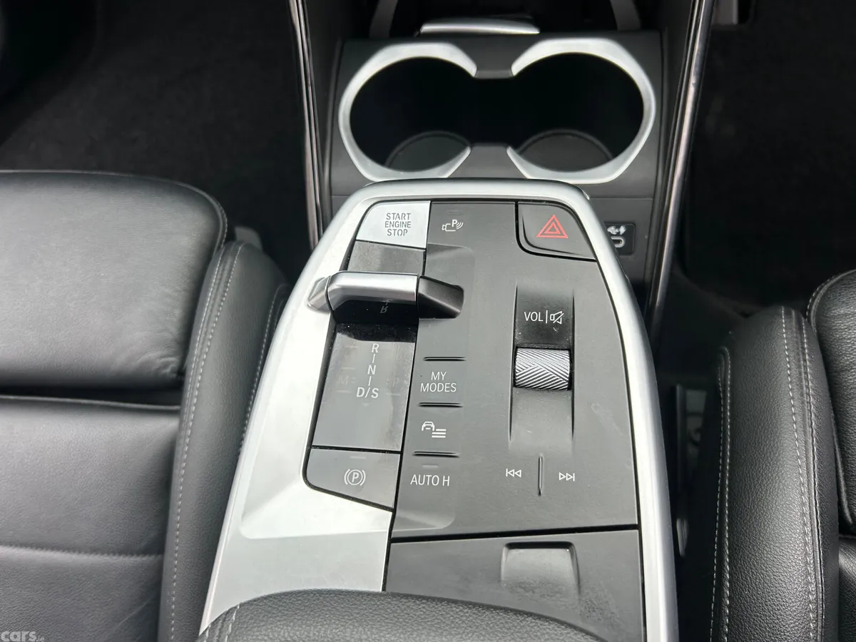 BMW X1 SUV, Petrol Hybrid, 2023, White