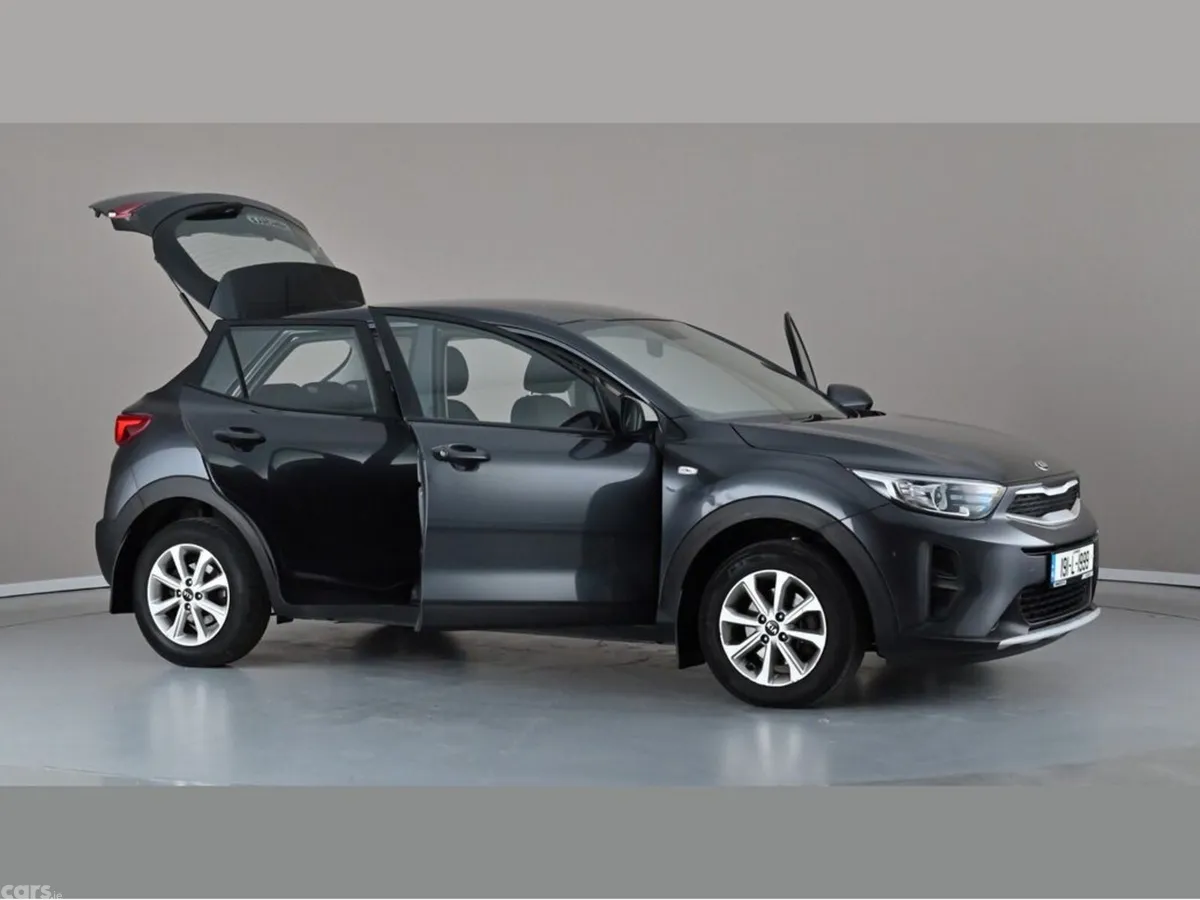 Kia Stonic Hatchback, Petrol, 2019, Grey