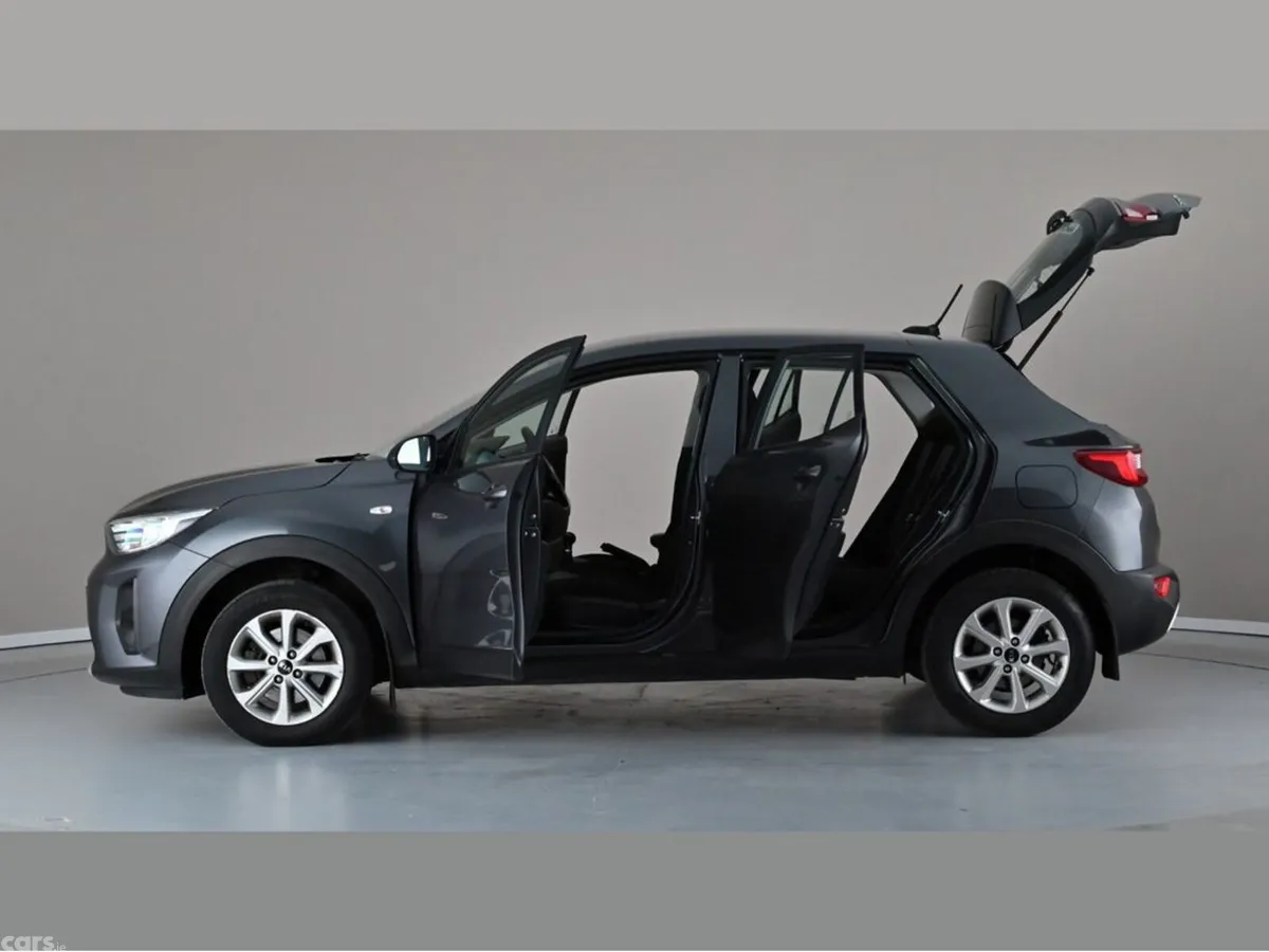 Kia Stonic Hatchback, Petrol, 2019, Grey