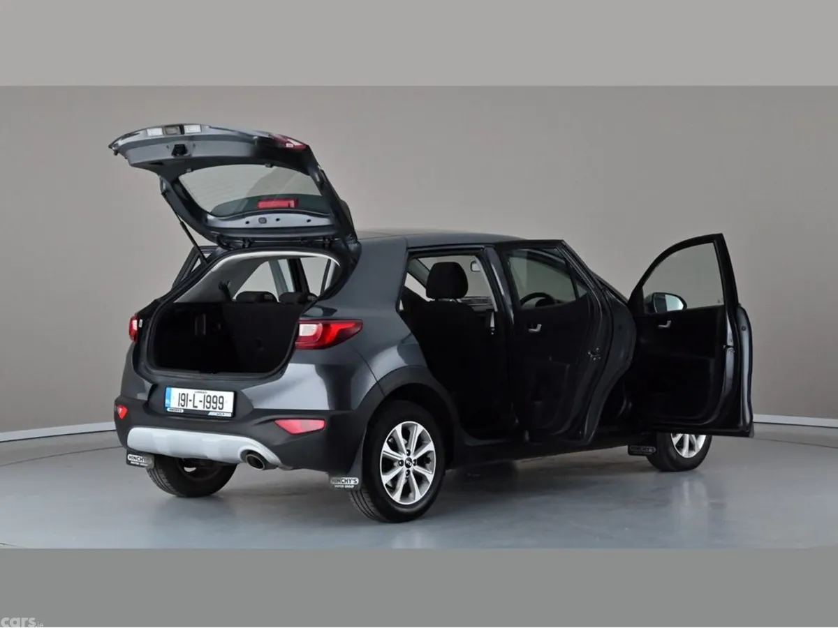 Kia Stonic Hatchback, Petrol, 2019, Grey