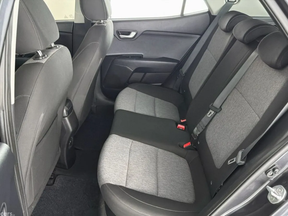 Kia Stonic Hatchback, Petrol, 2019, Grey