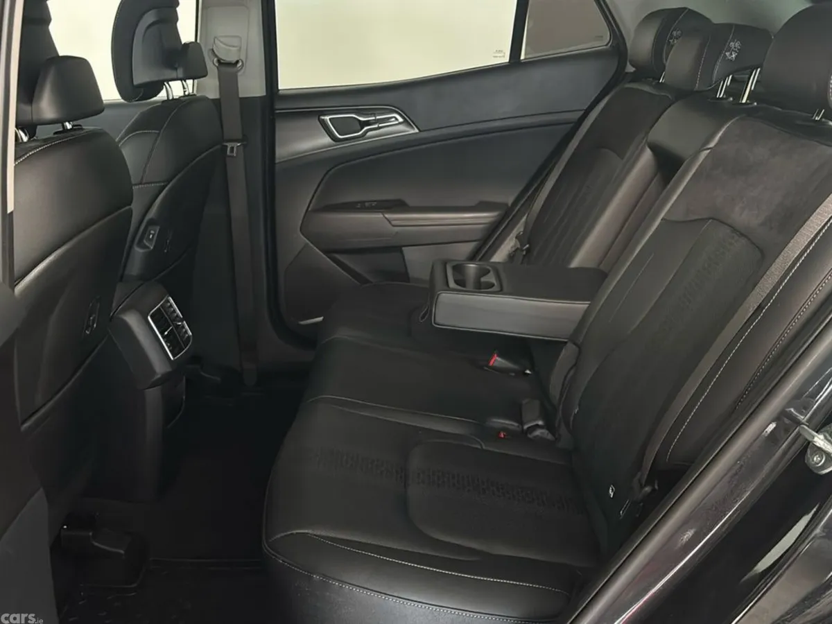 Kia Sportage MPV, Diesel Hybrid, 2025, Black