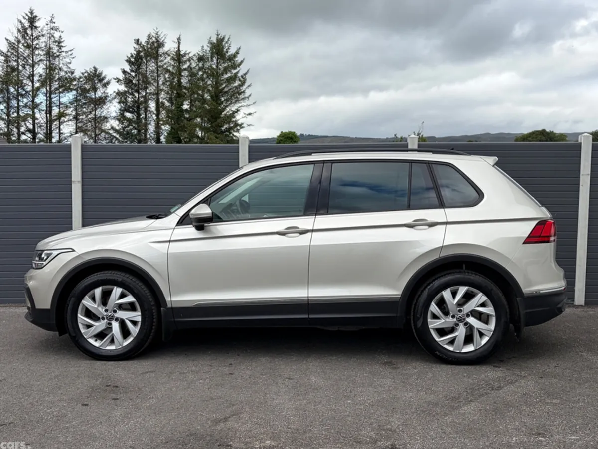 Volkswagen Tiguan Estate, Diesel, 2023, Silver