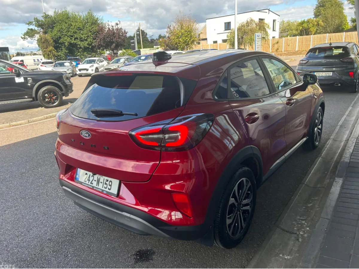 Ford Puma MPV, Petrol Hybrid, 2024, Red