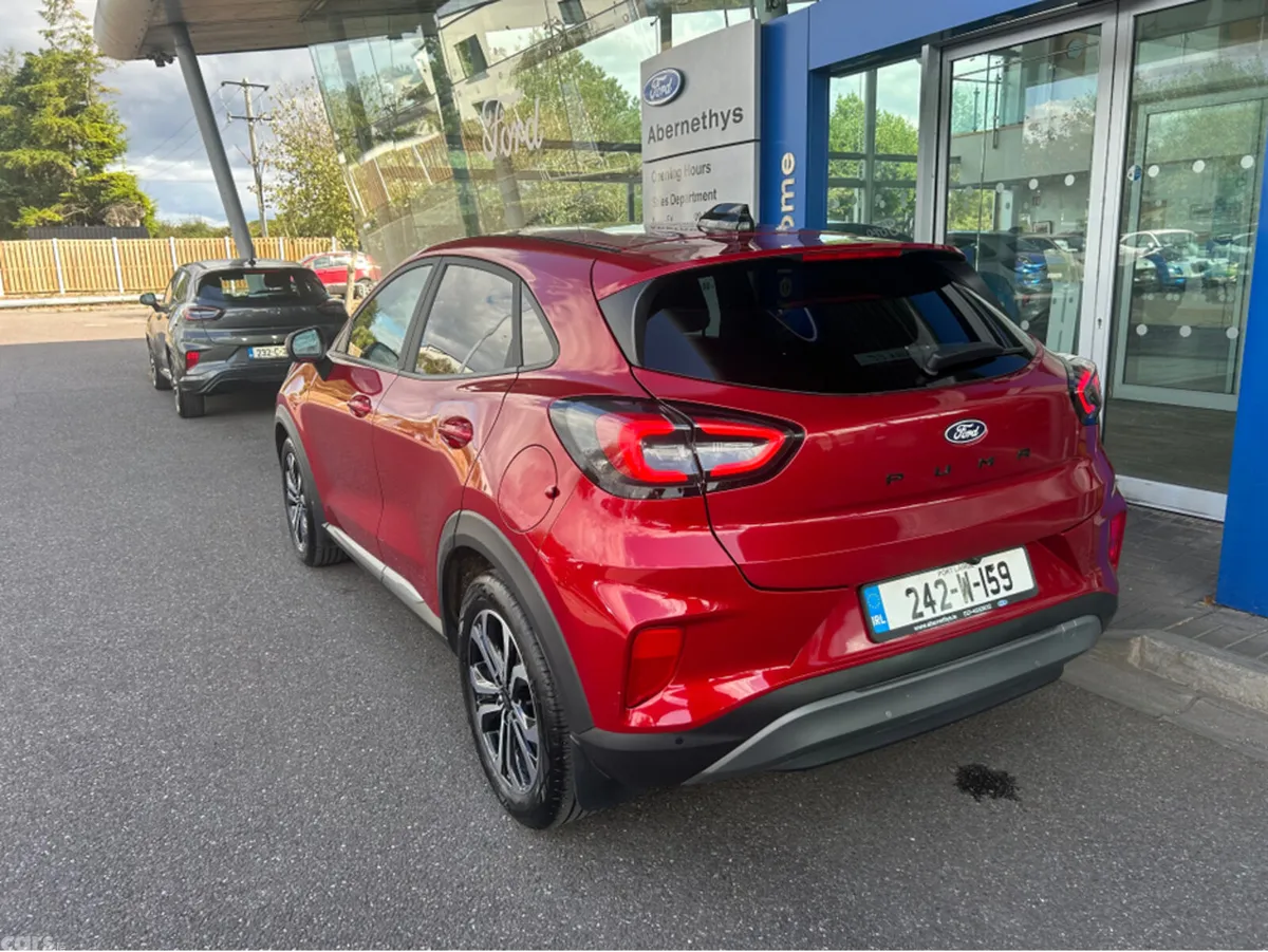 Ford Puma MPV, Petrol Hybrid, 2024, Red