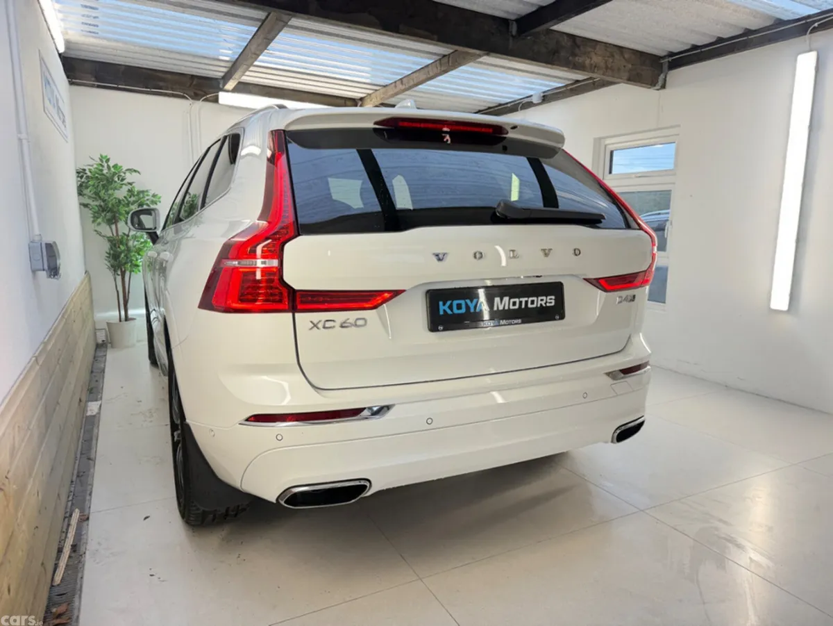 Volvo XC60 SUV, Diesel, 2020, White