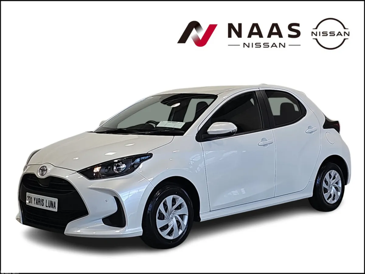 Toyota Yaris Hatchback, Petrol, 2023, White