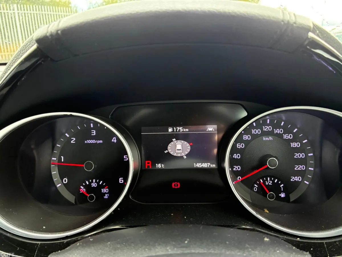 Kia Ceed Hatchback, Diesel, 2018, Grey
