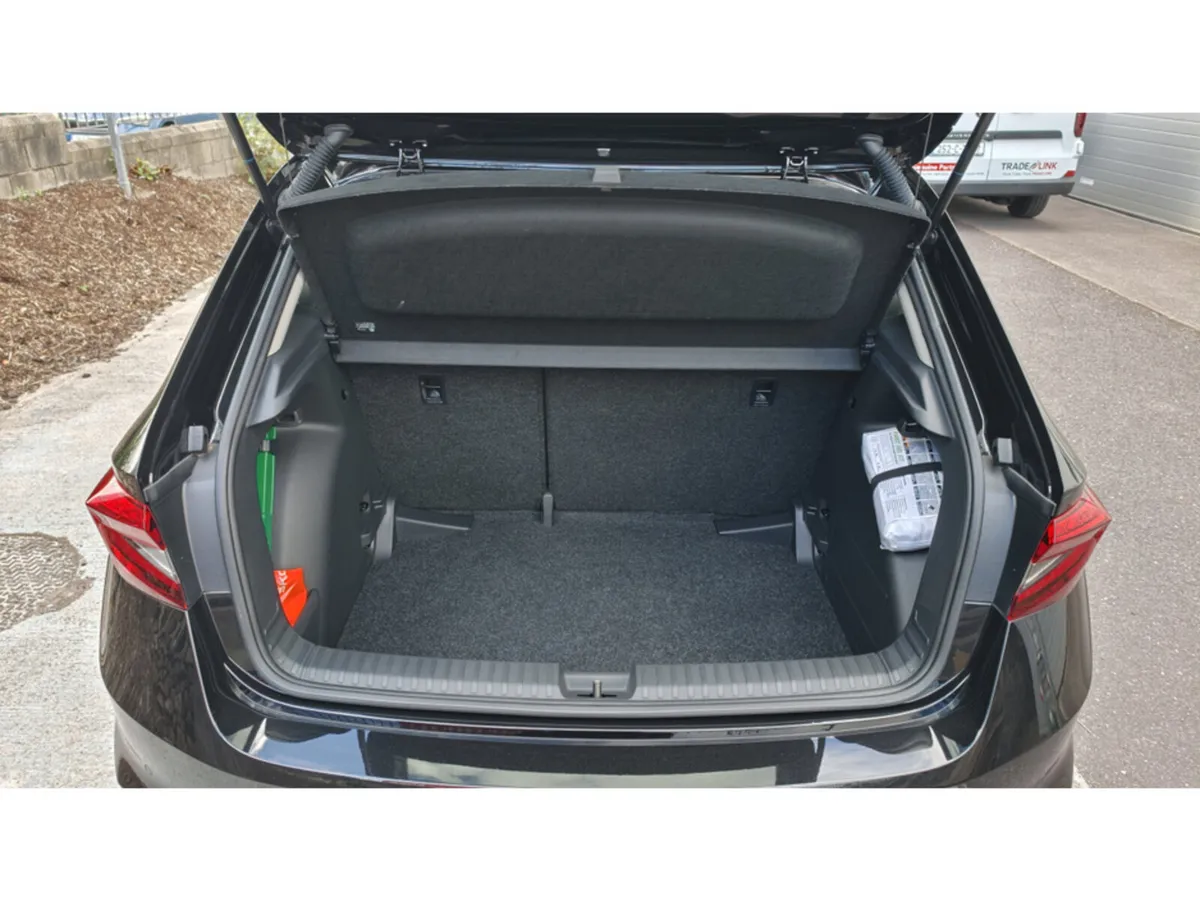 Skoda Fabia Hatchback, Petrol, 2026, Black