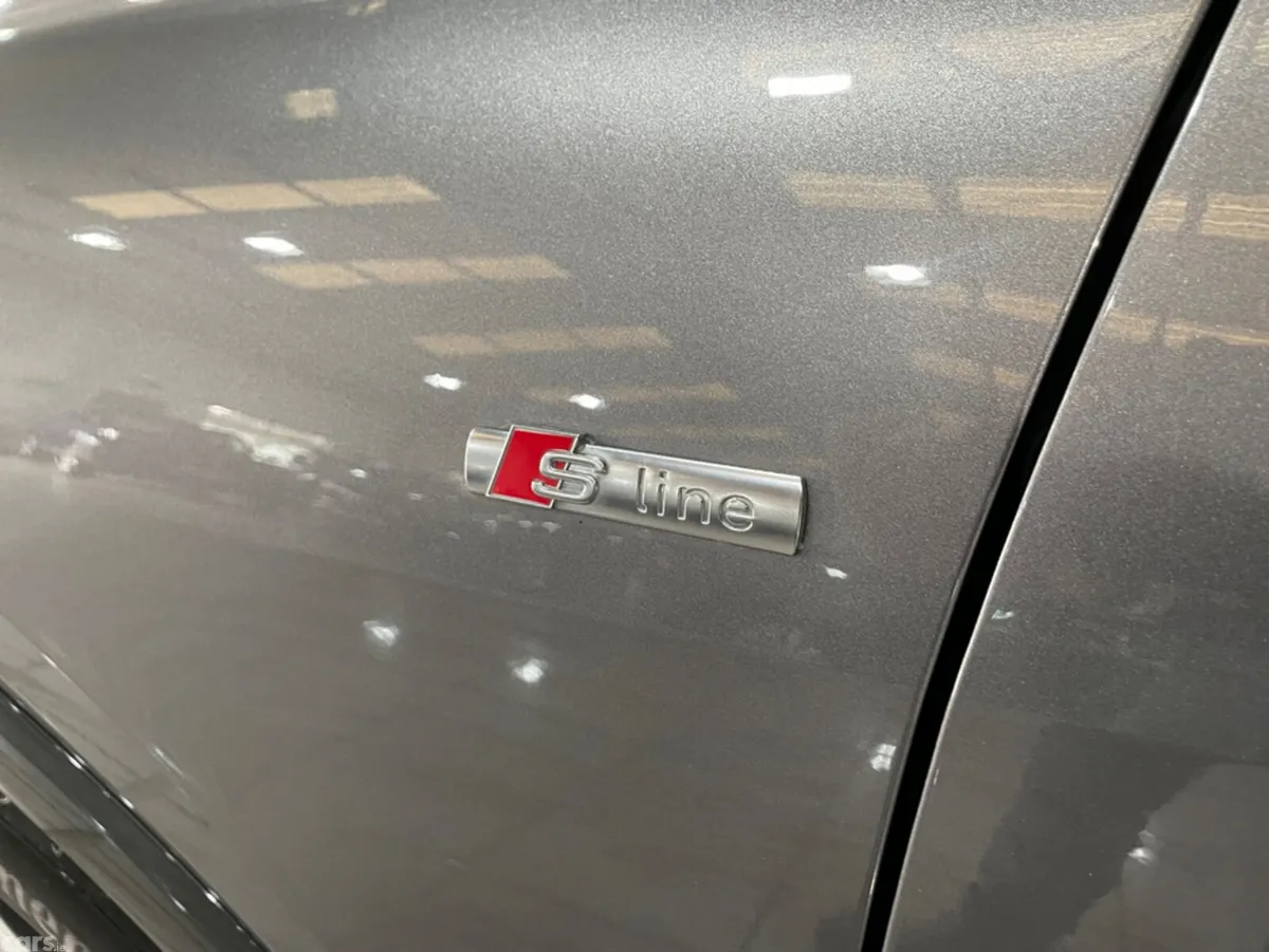 Audi Q4 e-tron SUV, Electric, 2023, Grey