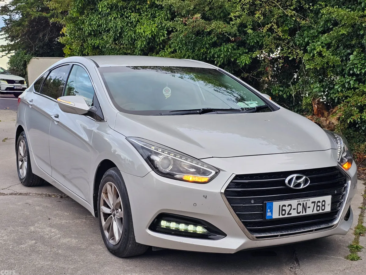 Hyundai i40 Saloon, Diesel, 2016, Silver