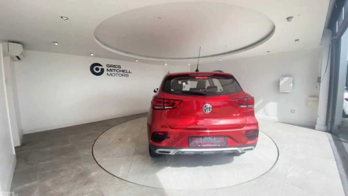 MG ZS SUV, Petrol, 2022, Red