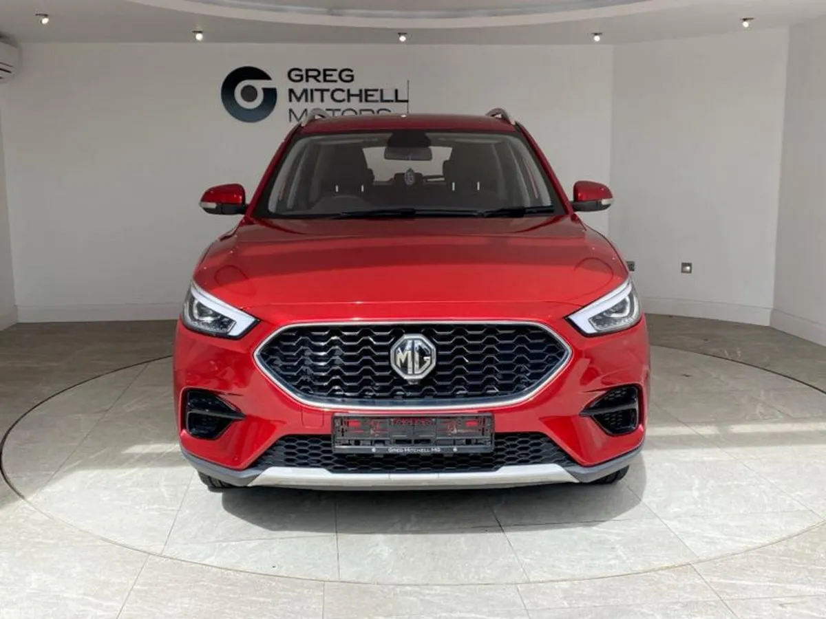 MG ZS SUV, Petrol, 2022, Red