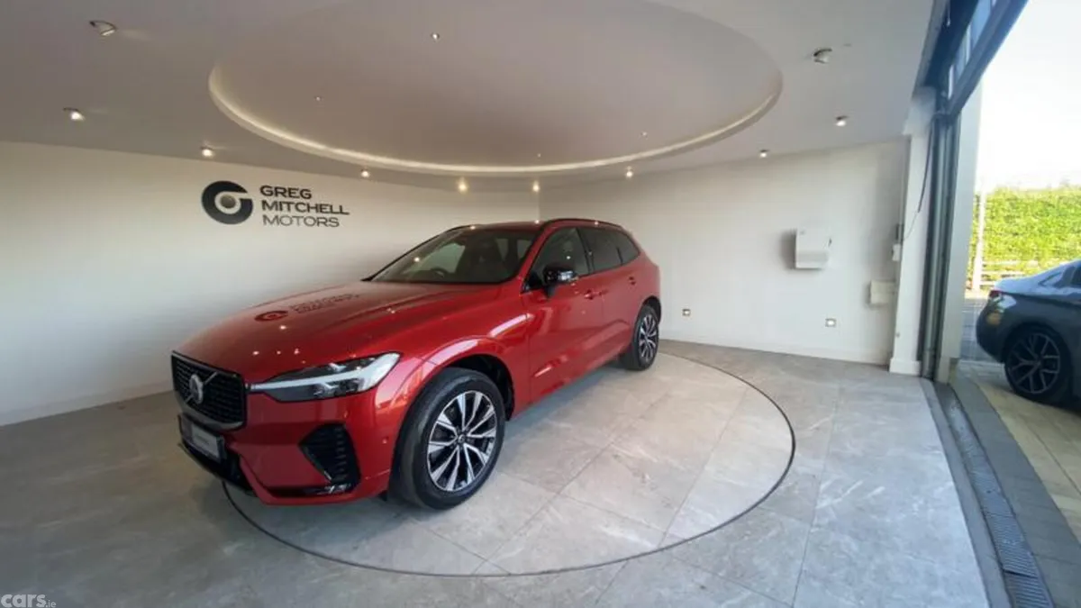 Volvo XC60 SUV, Diesel Hybrid, 2023, Red