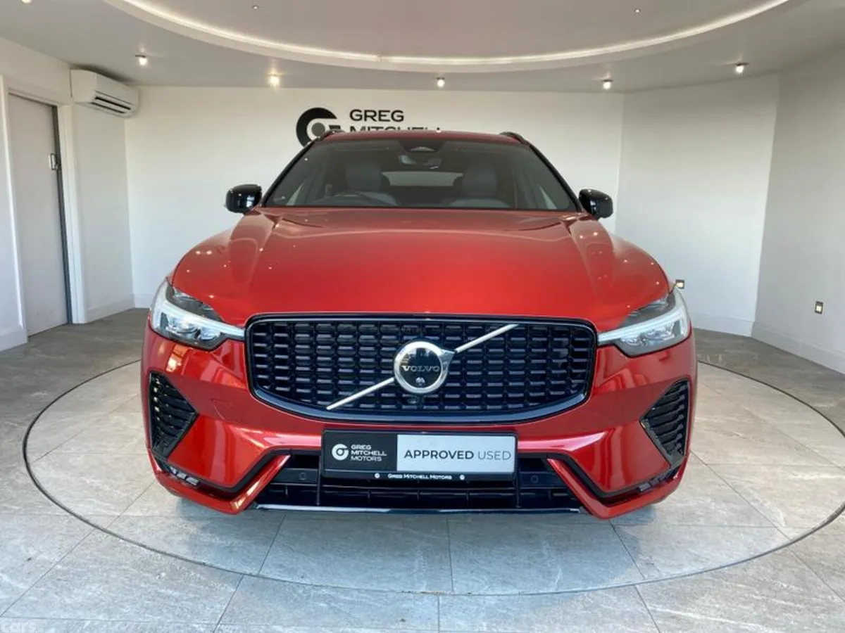 Volvo XC60 SUV, Diesel Hybrid, 2023, Red