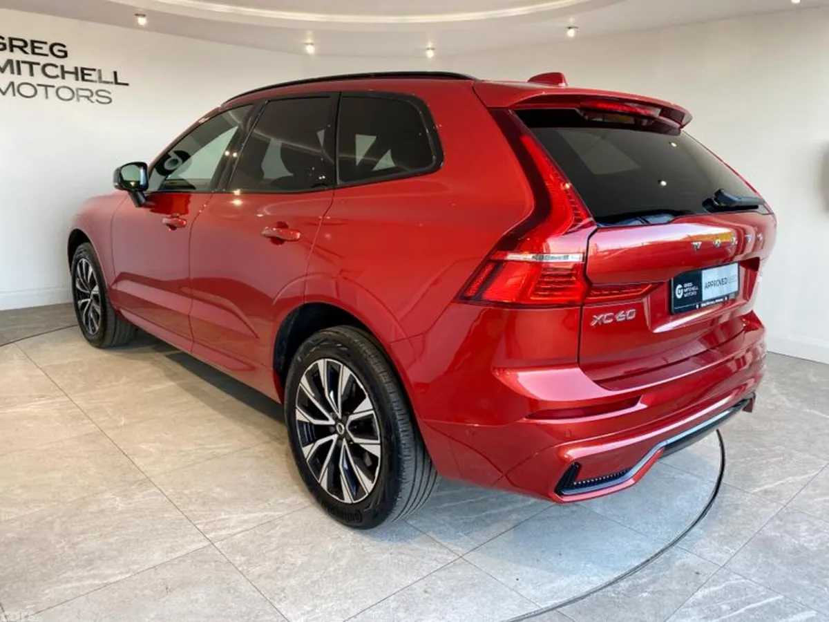 Volvo XC60 SUV, Diesel Hybrid, 2023, Red