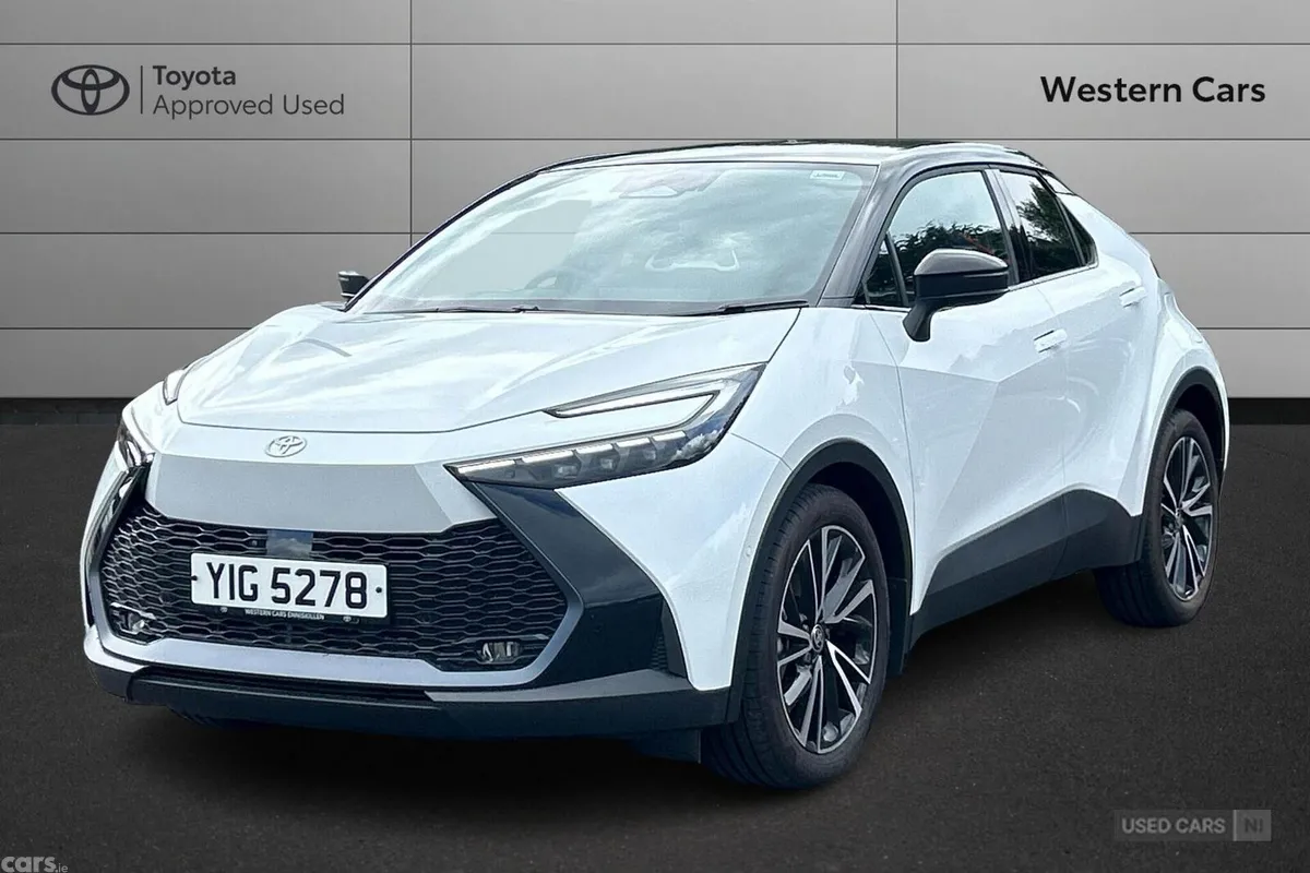 Toyota C-HR SUV, Petrol Hybrid, 2026, White