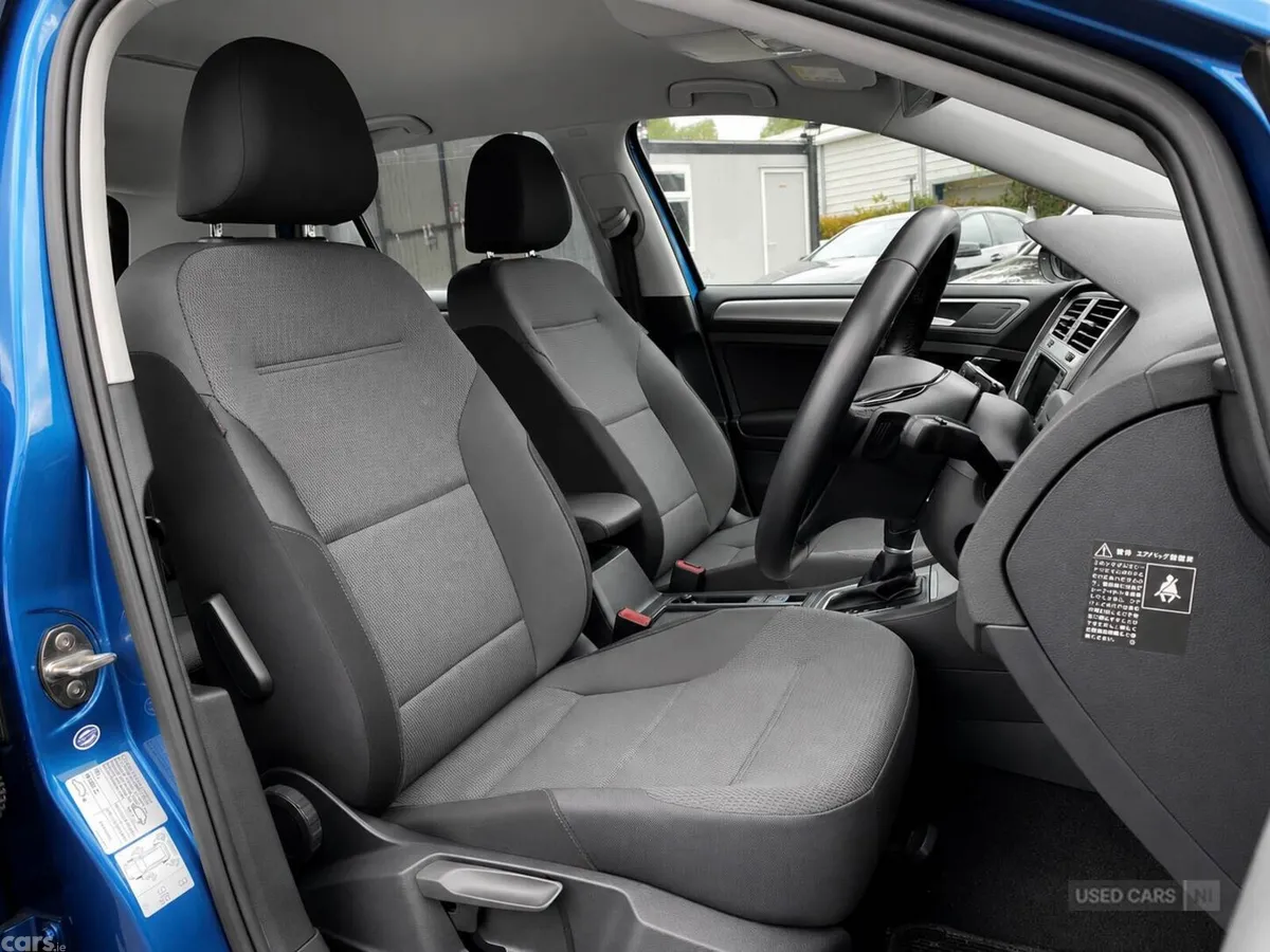 Volkswagen Golf , Petrol, 2014, Blue