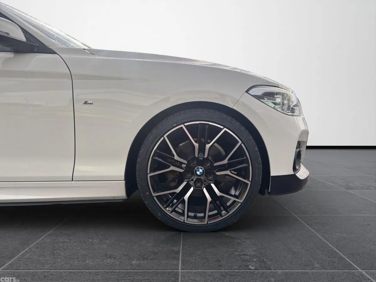 BMW 1-Series Hatchback, Diesel, 2017, White