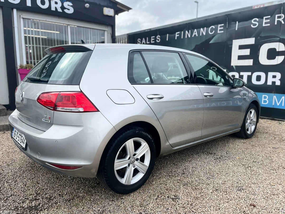 Volkswagen Golf Hatchback, Petrol, 2016, Silver