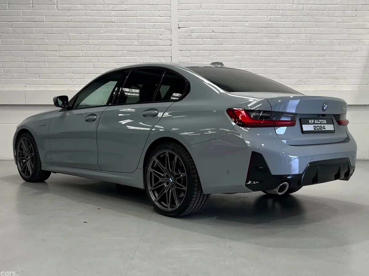 BMW 3-Series Saloon, Petrol Plug-in Hybrid, 2024, Grey