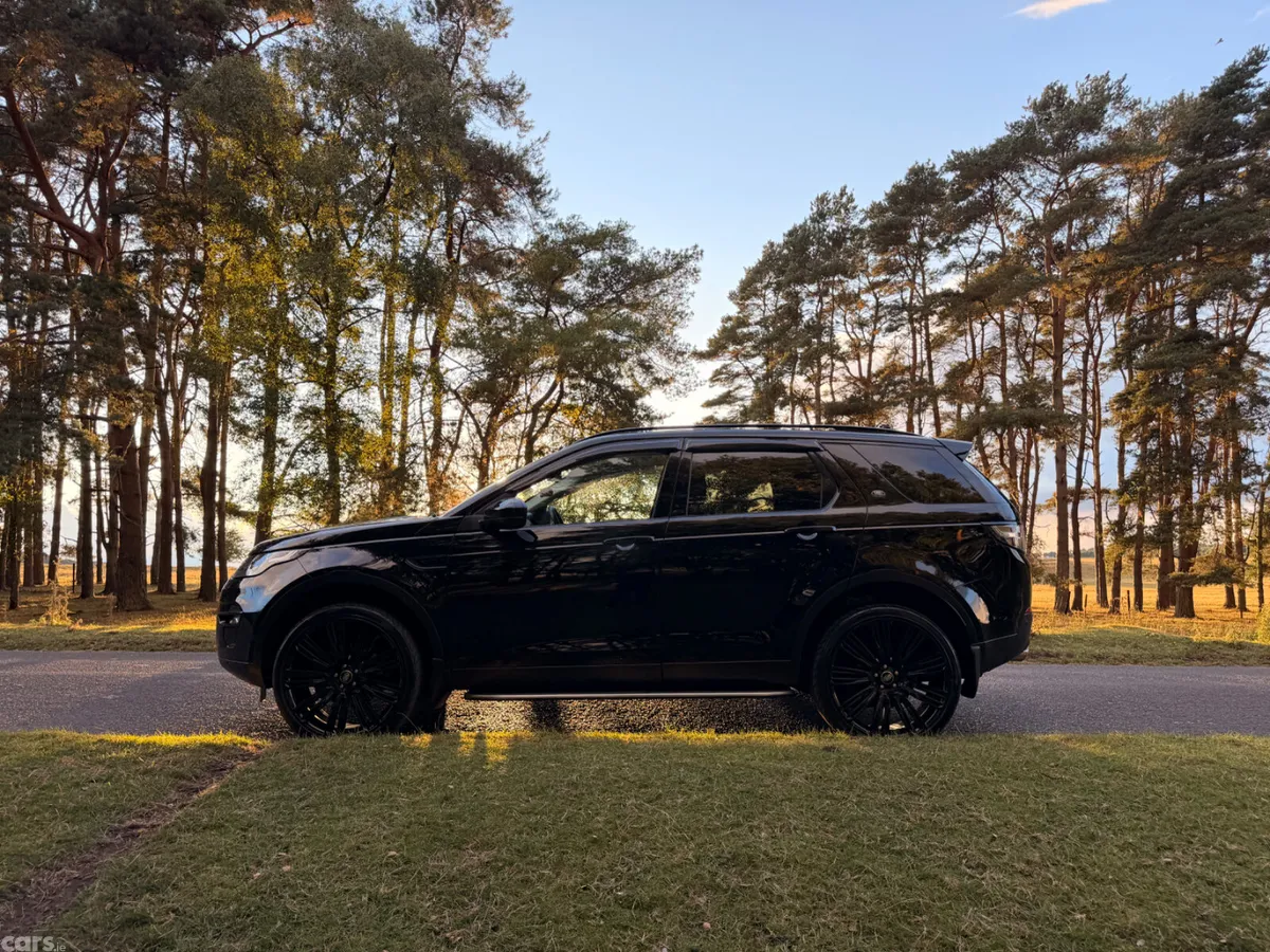 Land Rover Discovery Sport SUV, Diesel, 2019, Black