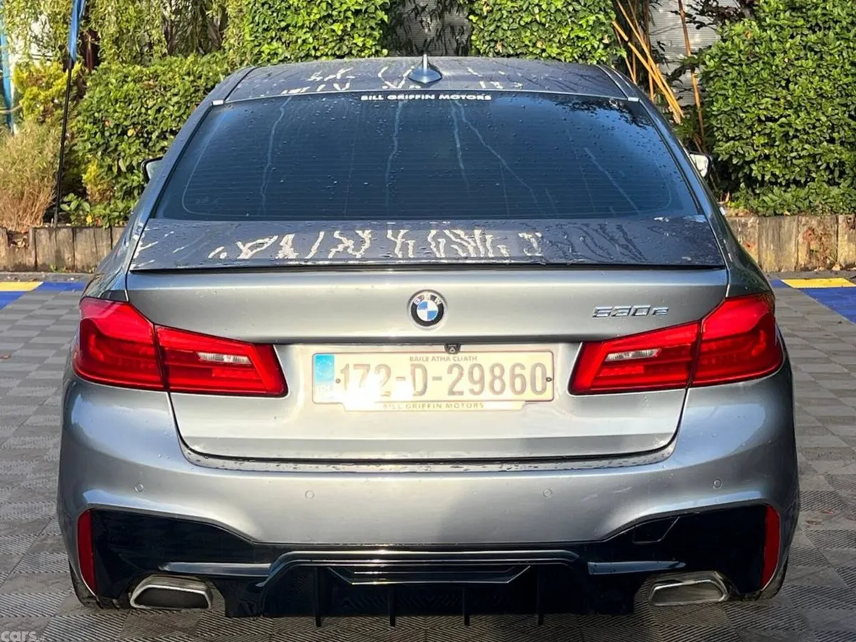 BMW 5-Series Saloon, Petrol Plug-in Hybrid, 2017, Grey