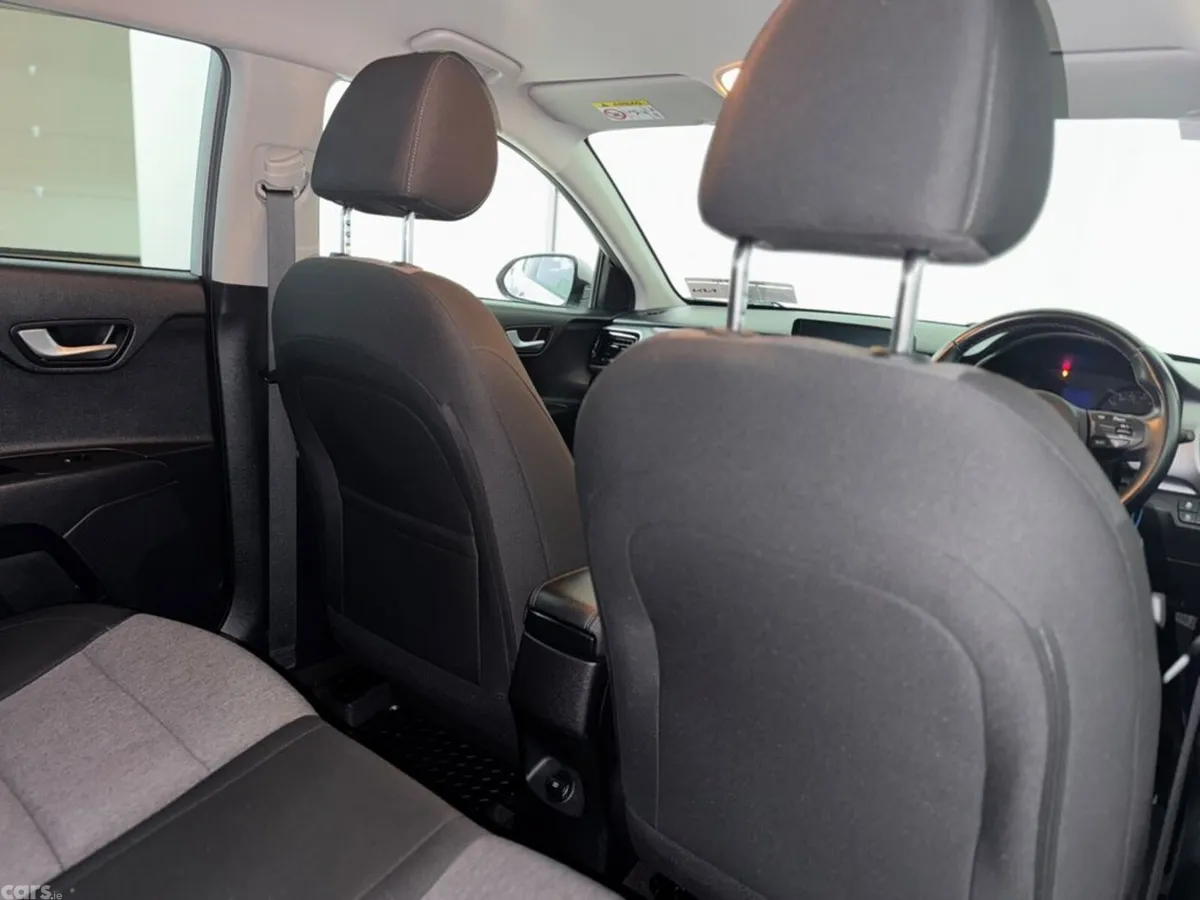 Kia Stonic Estate, Petrol, 2021, Grey