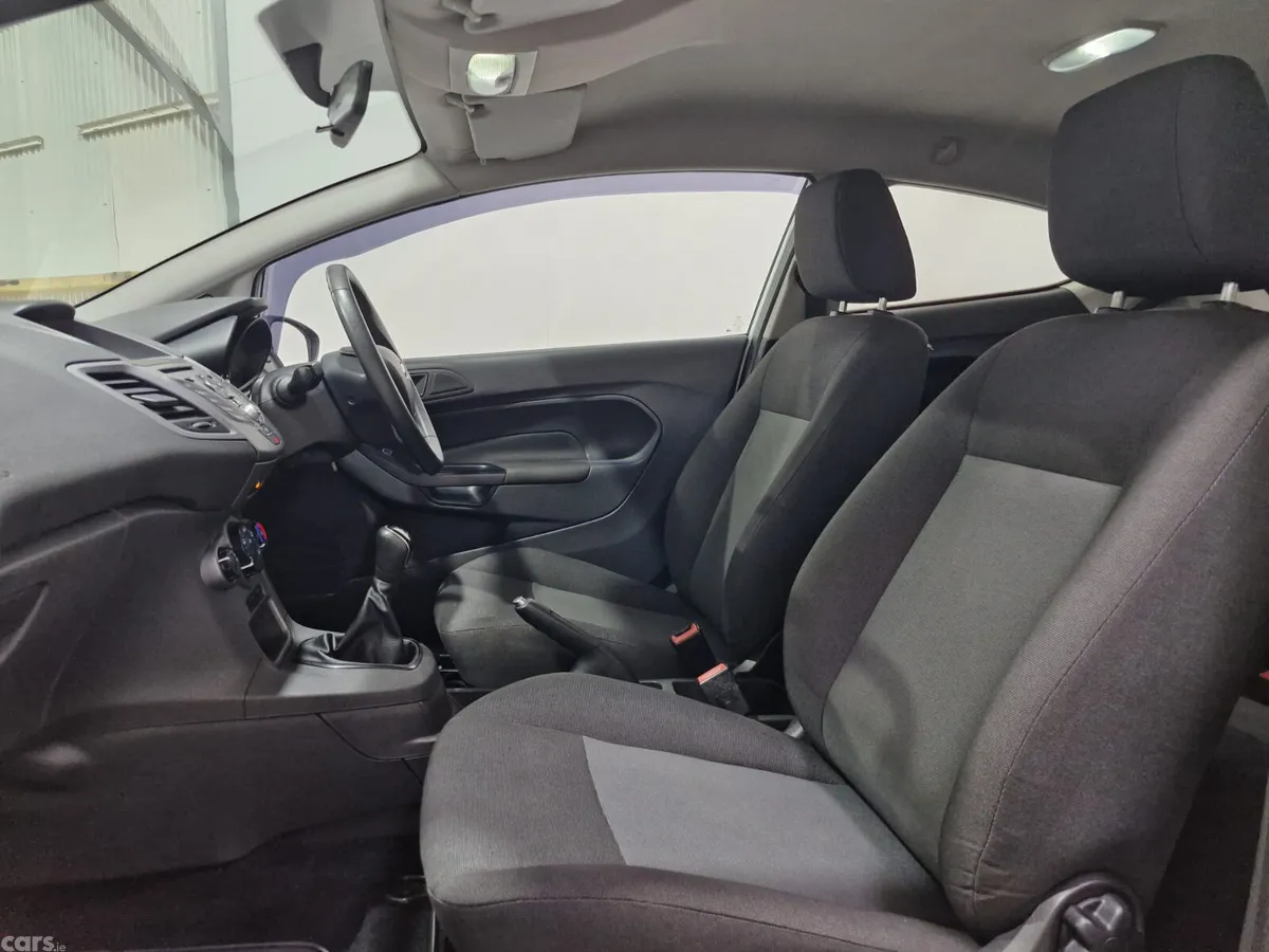 Ford Fiesta Hatchback, Petrol, 2016, White
