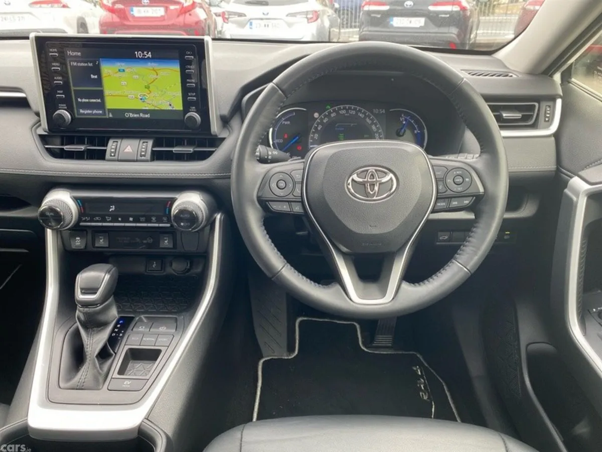 Toyota RAV4 SUV, Petrol Hybrid, 2022, White