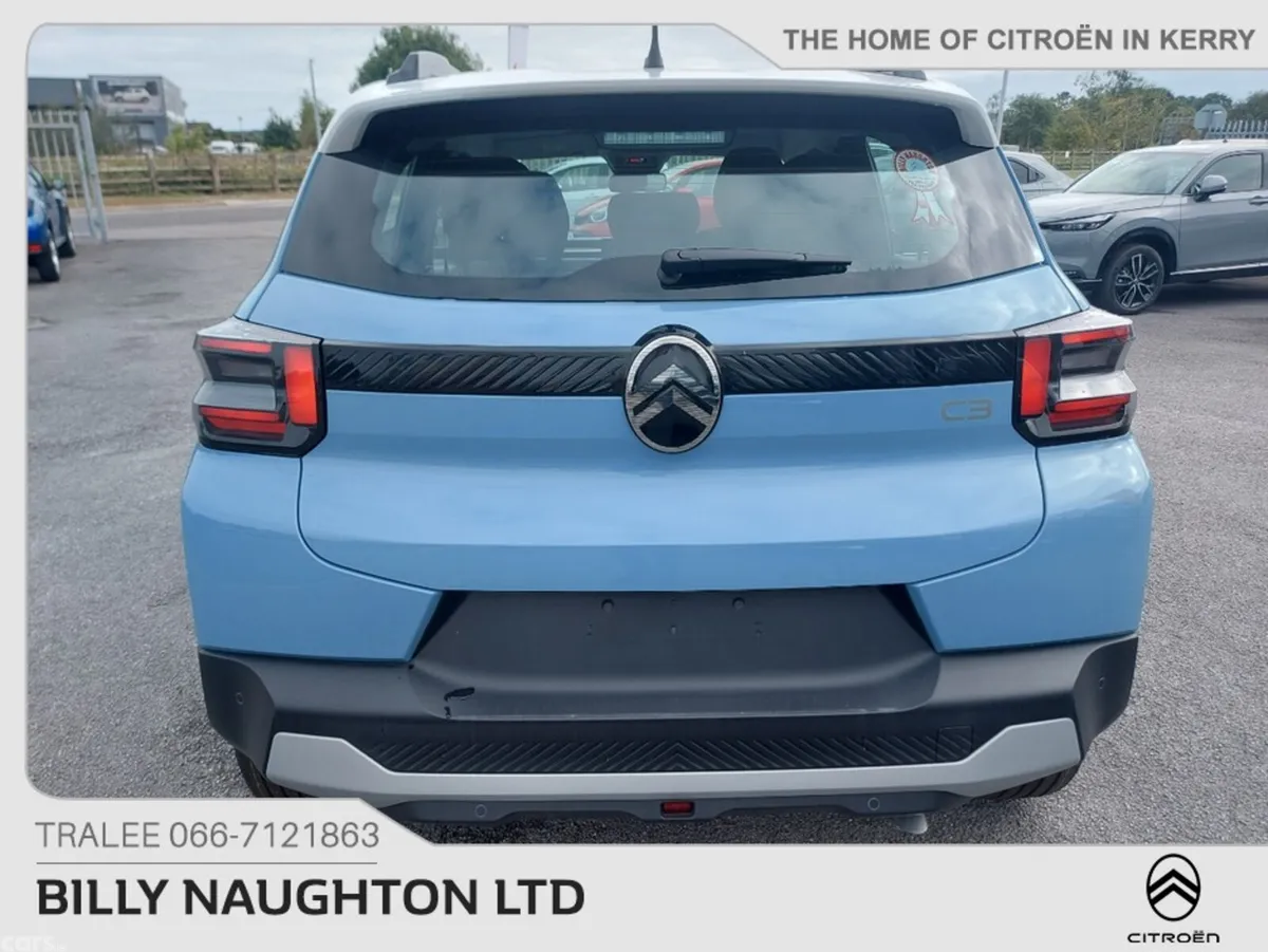 Citroen C3 Hatchback, Petrol, 2027, Blue
