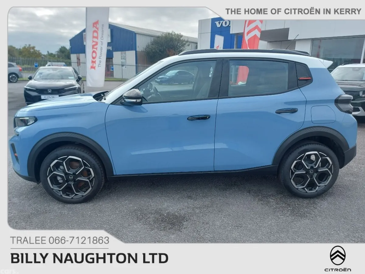 Citroen C3 Hatchback, Petrol, 2027, Blue