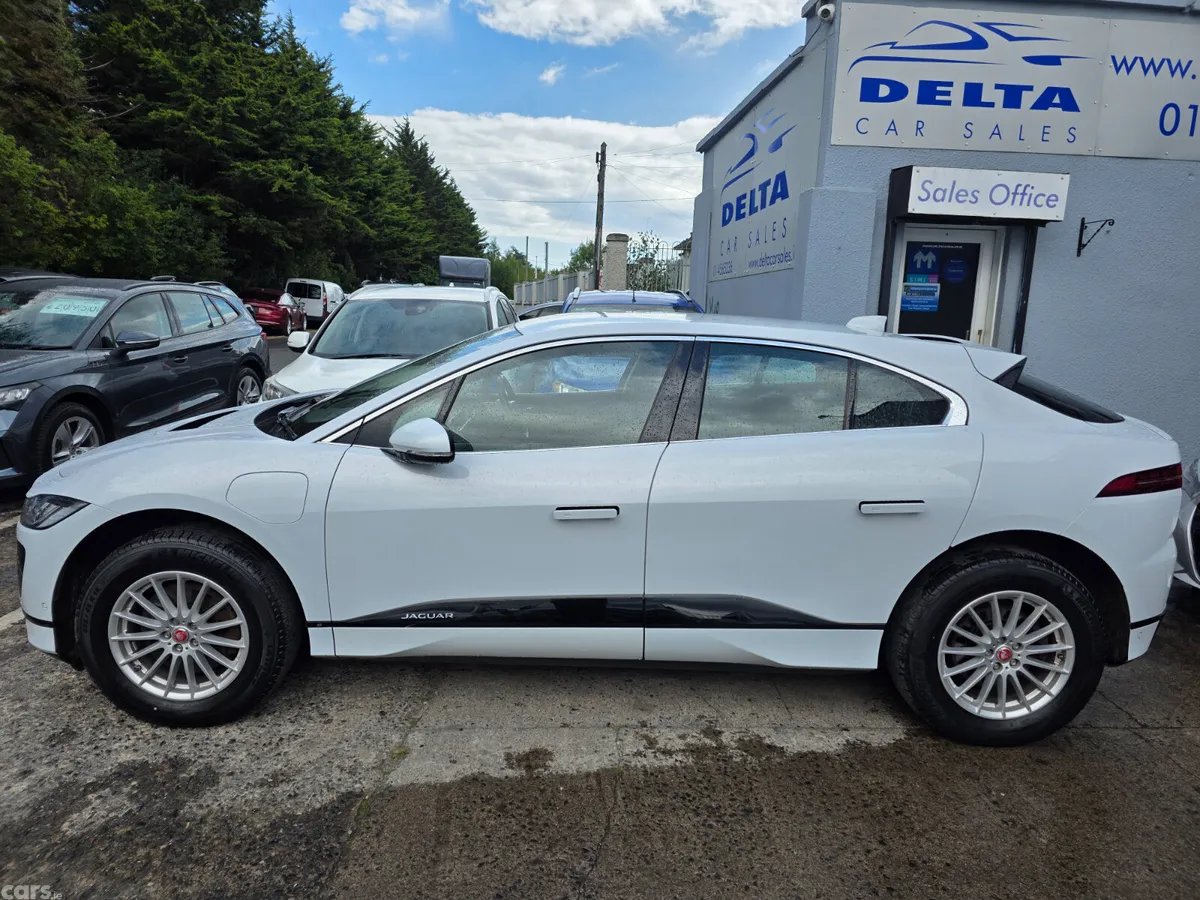 Jaguar I-Pace Hatchback, Electric, 2020, White