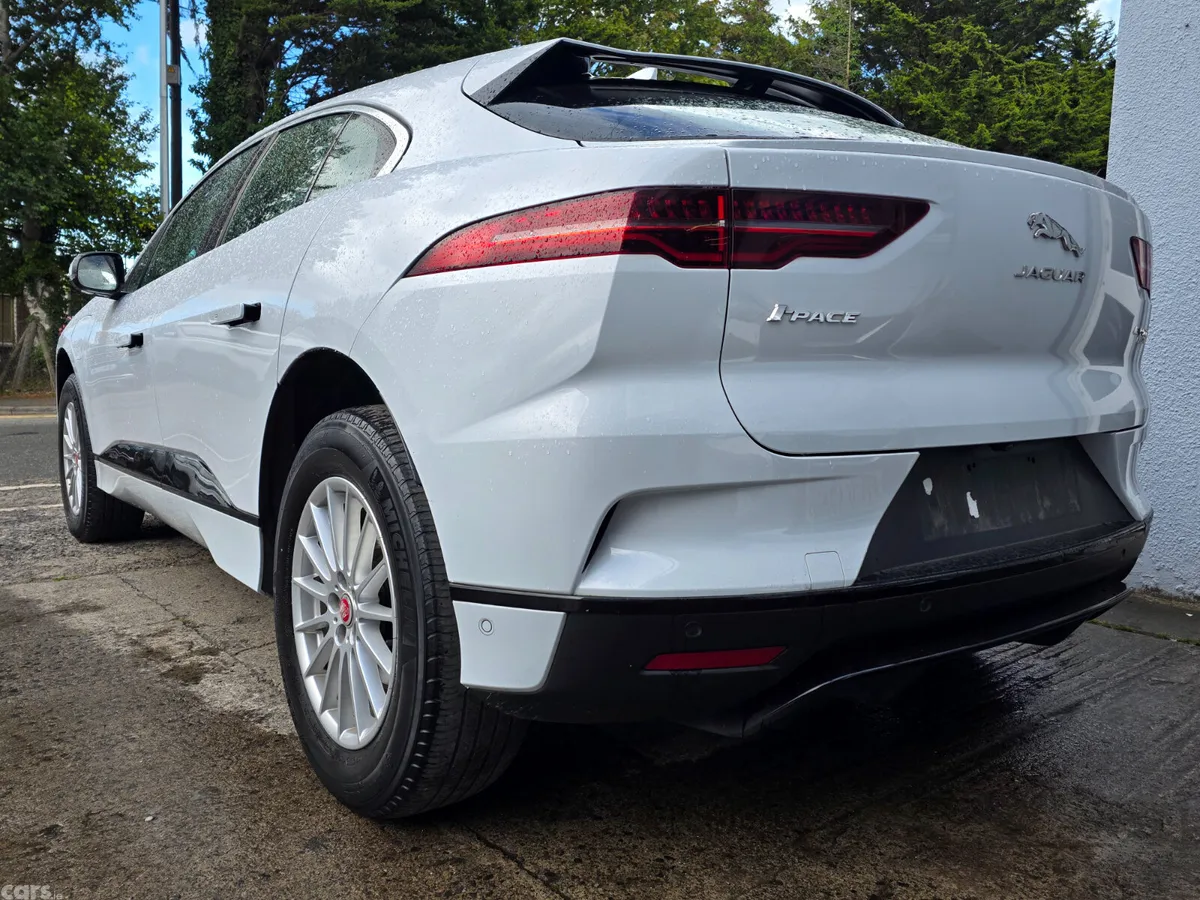Jaguar I-Pace Hatchback, Electric, 2020, White