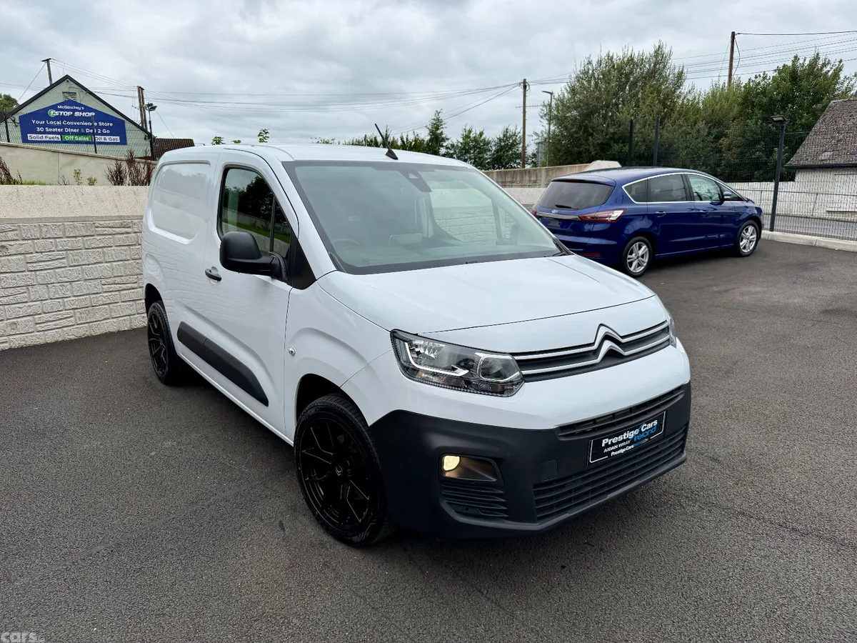 Citroen Berlingo MPV, Diesel, 2023, White