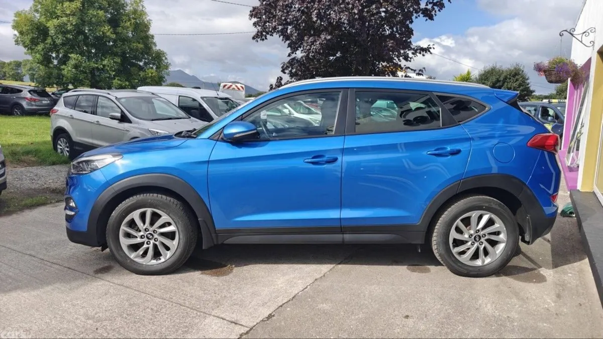 Hyundai Tucson SUV, Diesel, 2016, Blue