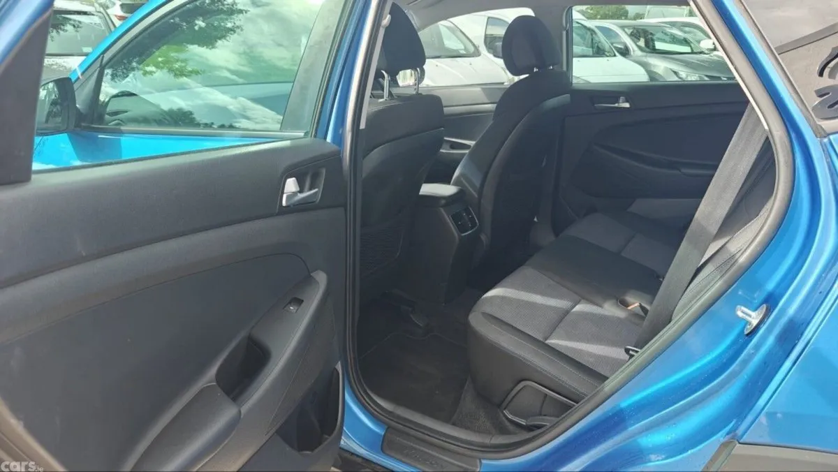 Hyundai Tucson SUV, Diesel, 2016, Blue