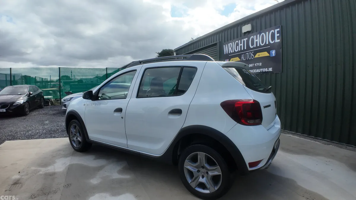 Dacia Sandero Stepway Hatchback, Diesel, 2019, White