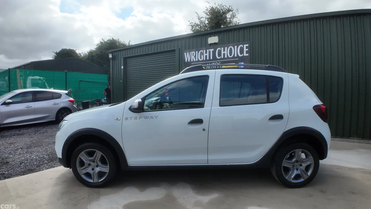 Dacia Sandero Stepway Hatchback, Diesel, 2019, White
