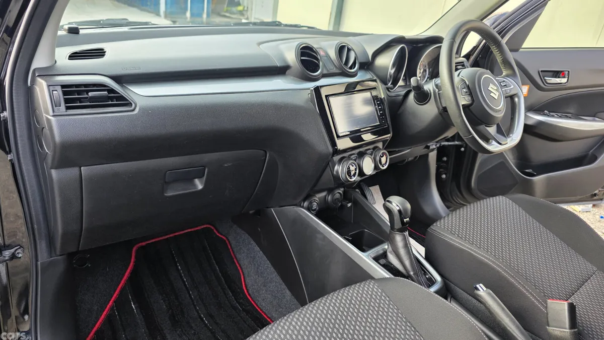 Suzuki Swift Hatchback, Petrol Hybrid, 2018, Black