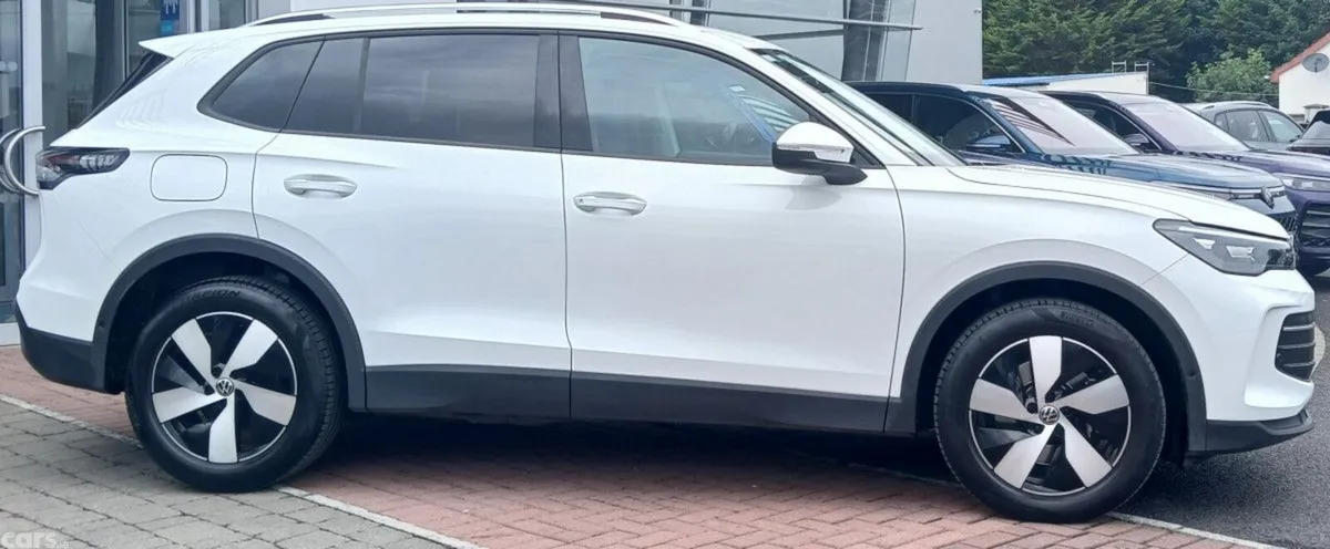 Volkswagen Tiguan SUV, Diesel, 2024, White