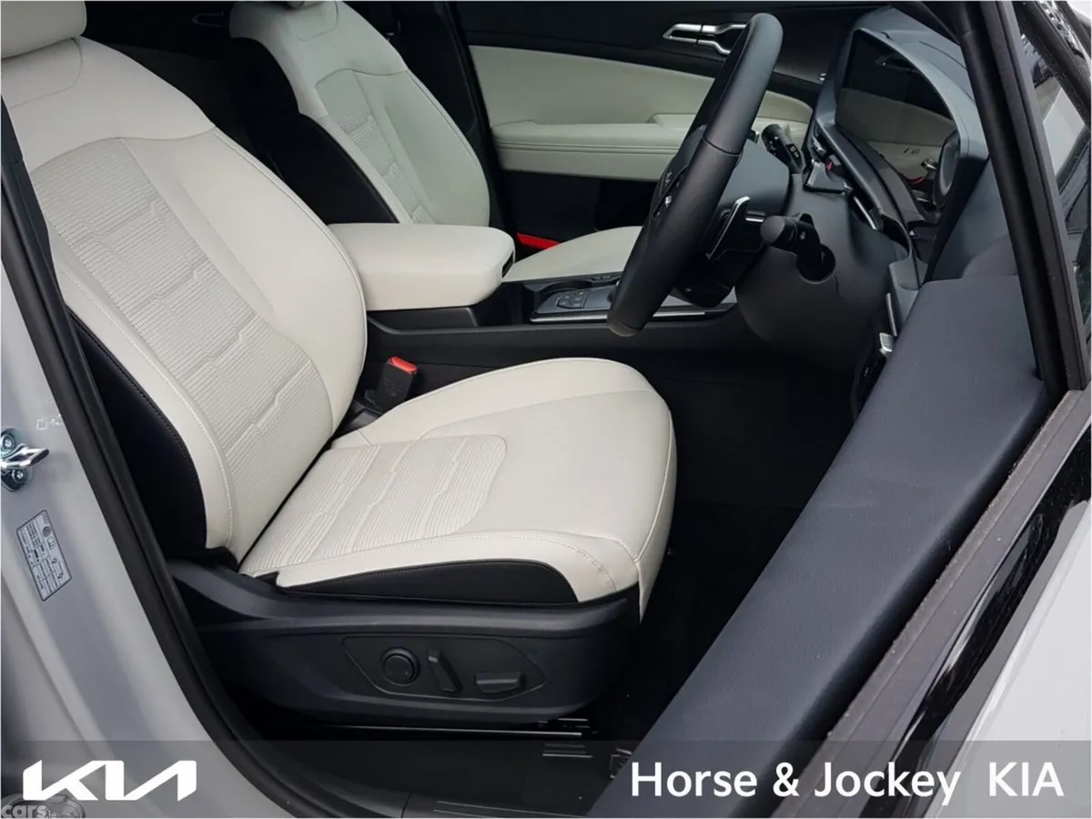 Kia Sportage SUV, Petrol Plug-in Hybrid, 2026, Grey