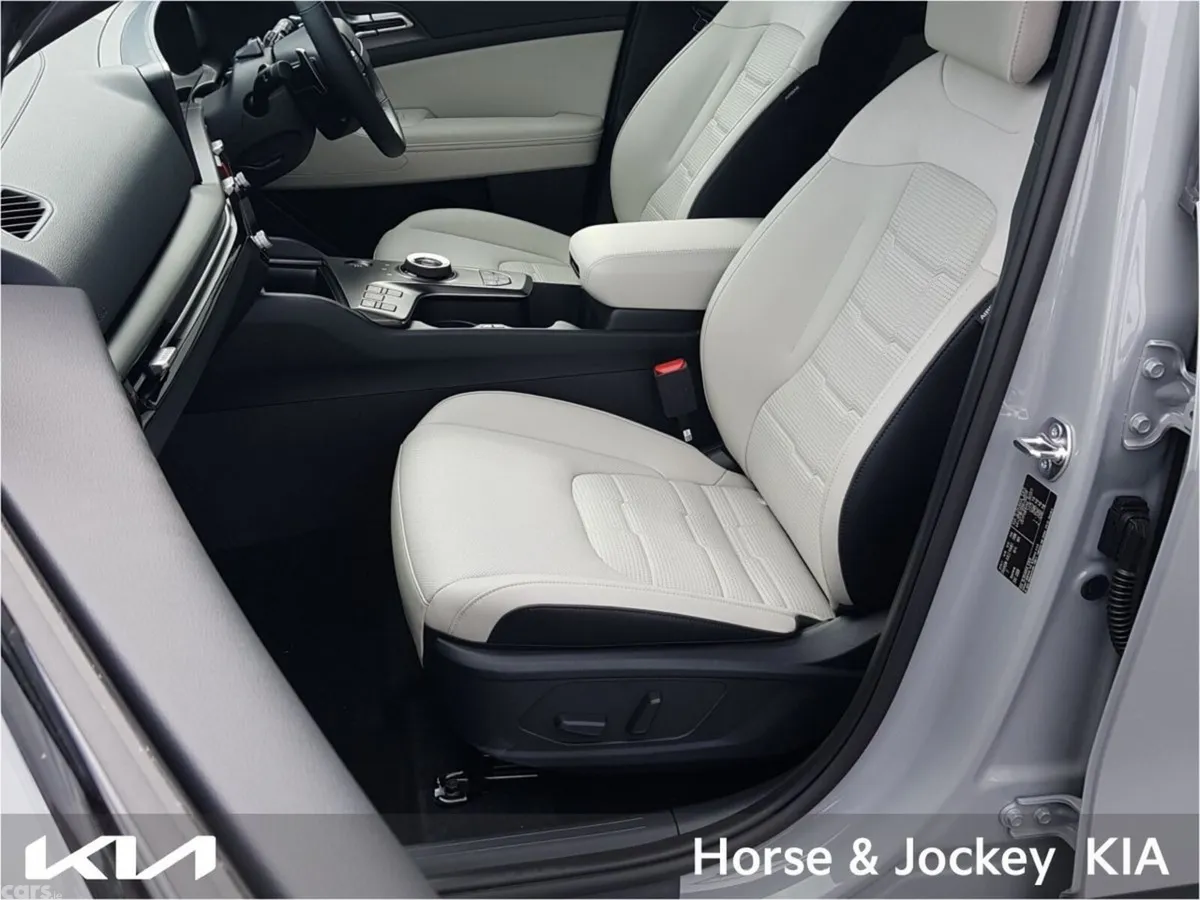 Kia Sportage SUV, Petrol Plug-in Hybrid, 2026, Grey