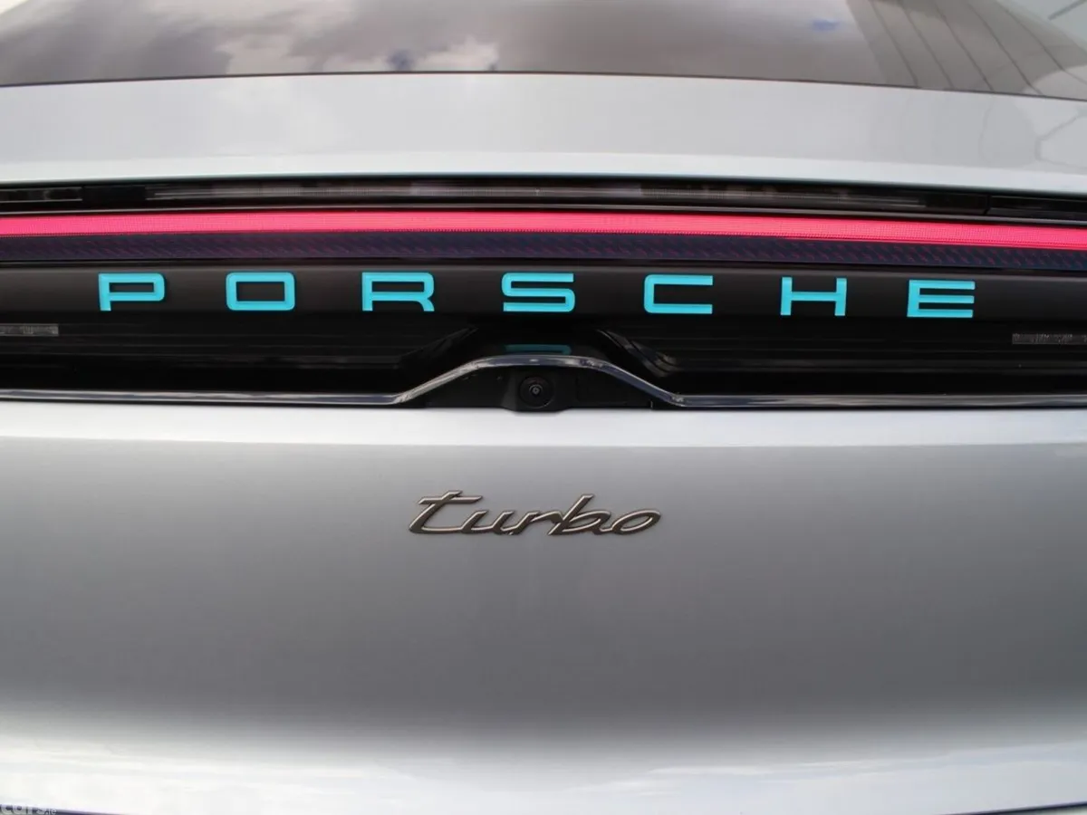Porsche Macan SUV, Electric, 2026, Silver