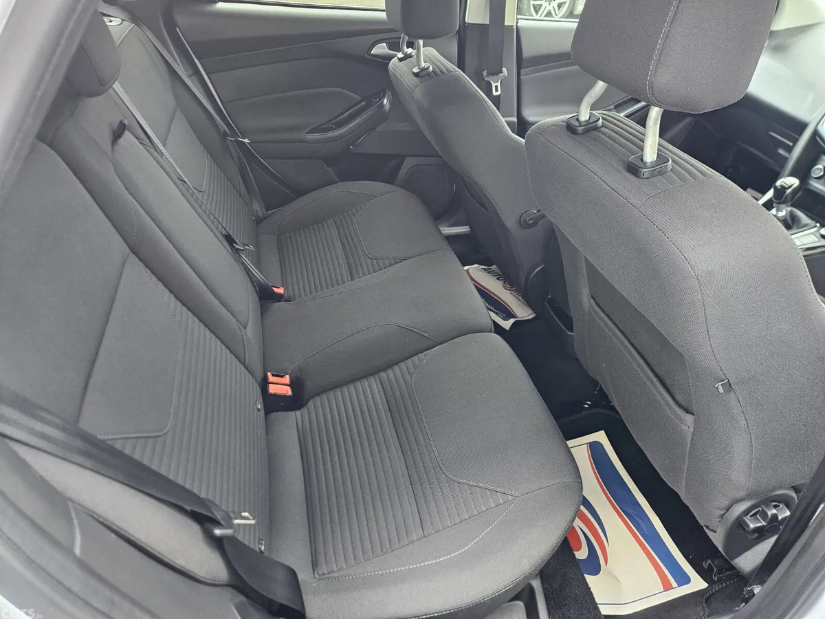 Ford Focus Hatchback, Diesel, 2017, White