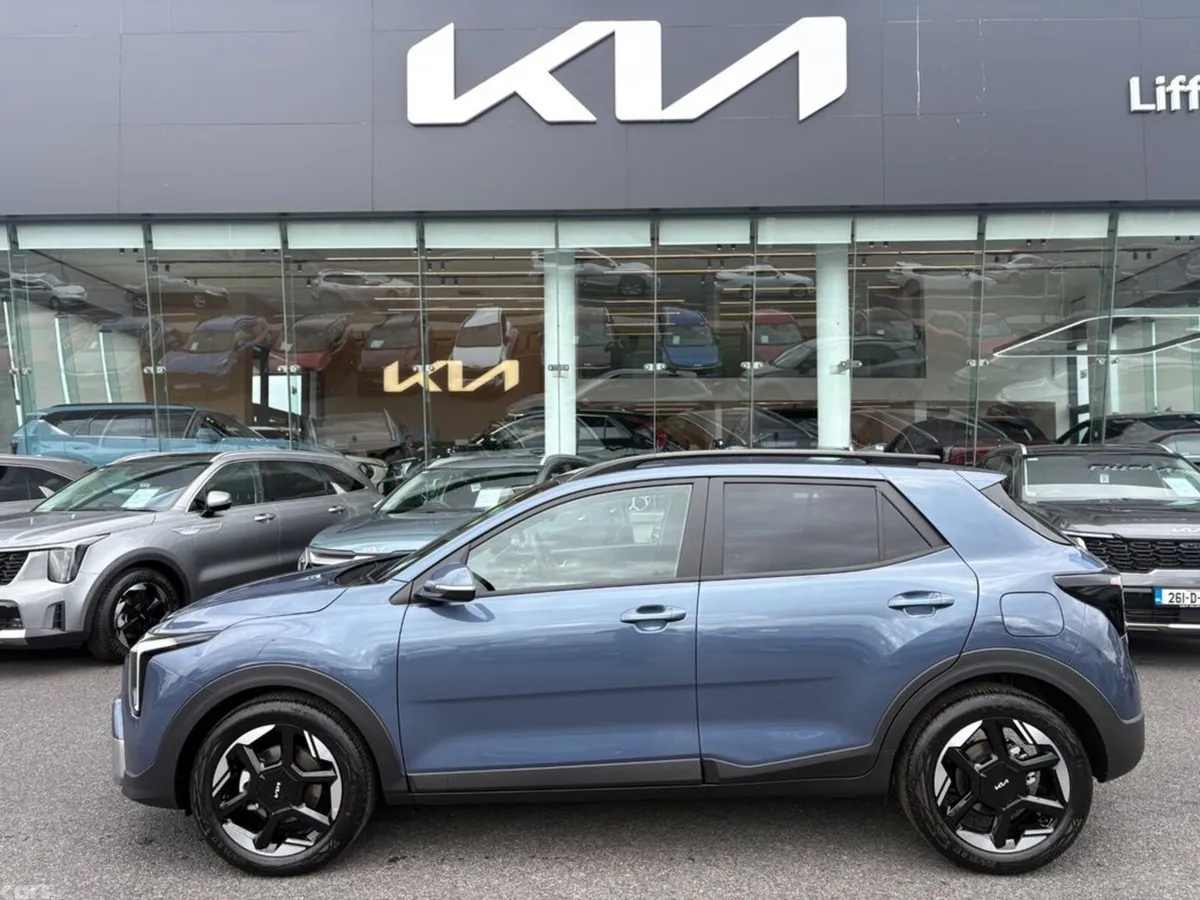 Kia Stonic Hatchback, Petrol, 2027, Blue
