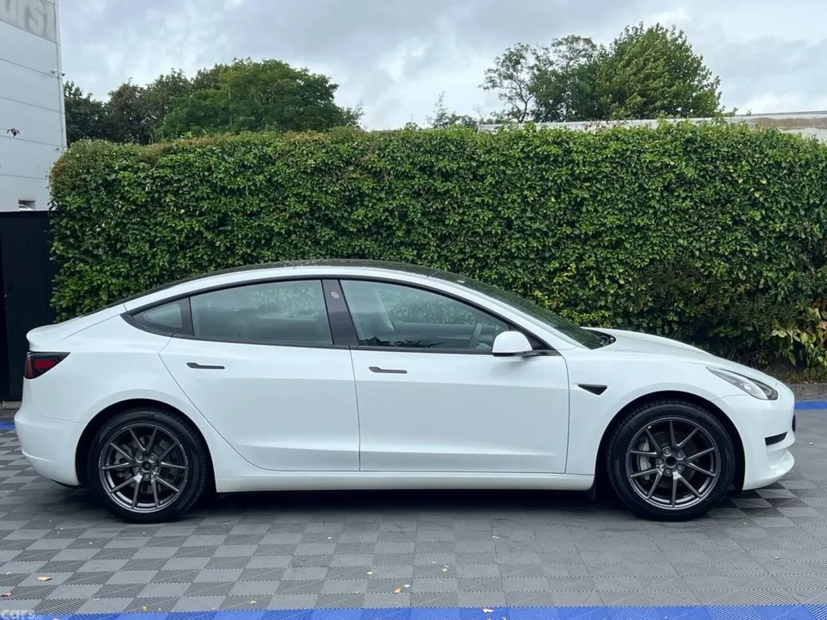 Tesla Model 3 Saloon, Electric, 2023, White