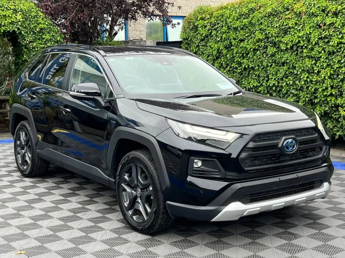 Toyota RAV4 SUV, Petrol Hybrid, 2023, Black